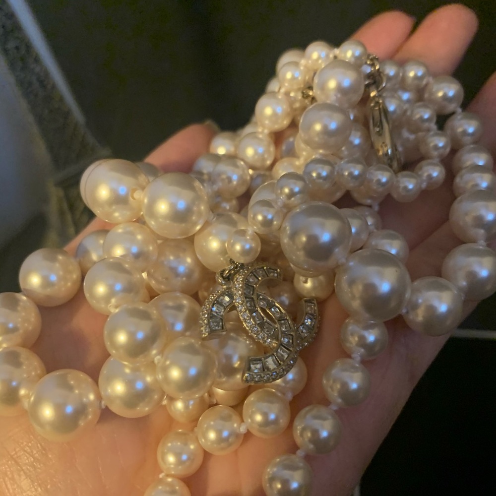 Chanel Gold plated vintage pearl belt/ necklace